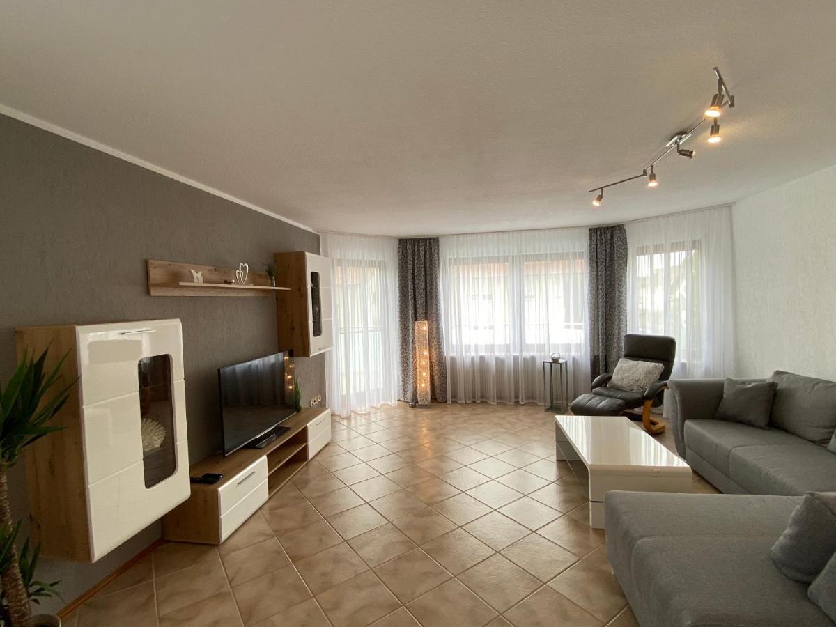 Elviras Apartment Singen Quarto foto