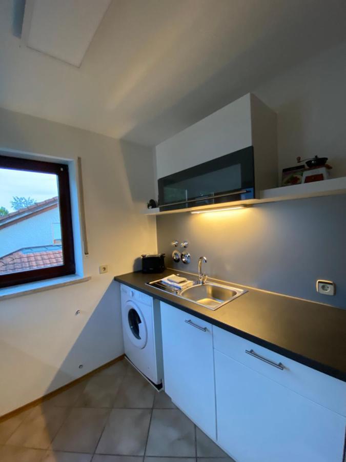 Elviras Apartment Singen Quarto foto