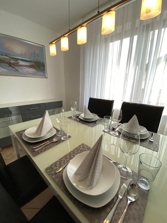 Elviras Apartment Singen Quarto foto