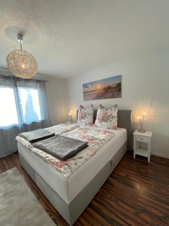 Elviras Apartment Singen Quarto foto